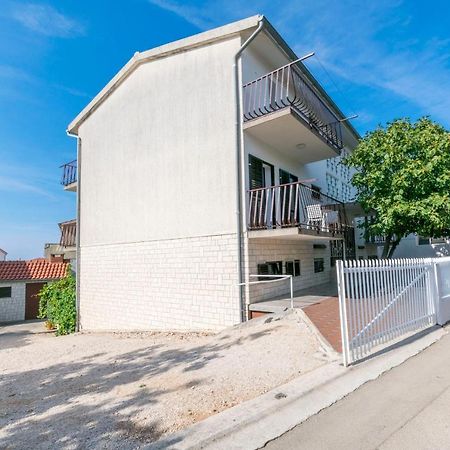 Apartments Matejka プリモシュテン エクステリア 写真